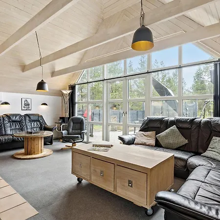 Holiday home Stunning In With Kitchen Norre Nebel
